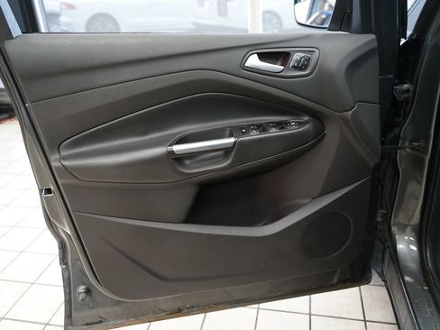Used 2016 Ford Escape Titanium AWD/4WD image 21