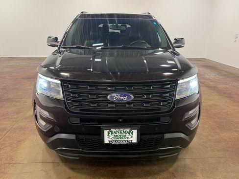 Used 2017 Ford Explorer Sport w/ Equipment Group 401A AWD/4WD image 40