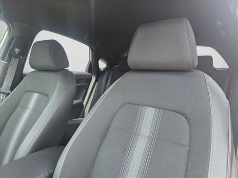 Used 2025 Honda Civic Sport image 11