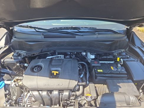 Used 2024 Kia Seltos EX AWD/4WD image 32