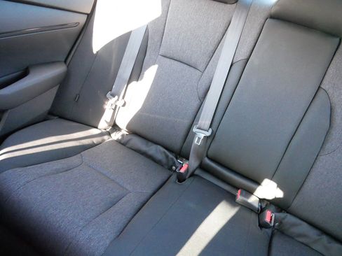 Certified 2025 Honda Accord LX image 12