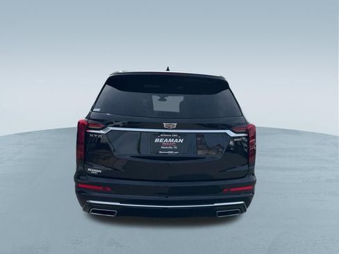 Used 2025 Cadillac XT6 Luxury image 15