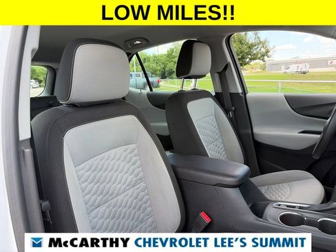 Used 2020 Chevrolet Equinox LS FWD image 25