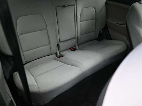 Used 2019 Hyundai Tucson SE w/ Cargo Package image 25