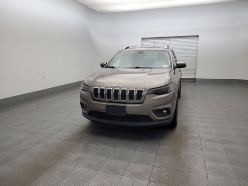 Used 2019 Jeep Cherokee Latitude Plus FWD image 15