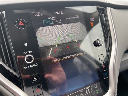 Used 2025 Subaru Outback Premium w/ Popular Package #1A image 18