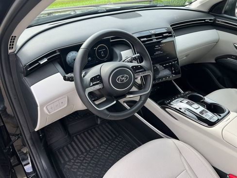 Certified 2023 Hyundai Tucson Limited FWD image 18