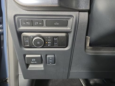 Used 2023 Ford F150 Platinum w/ Equipment Group 701A High AWD/4WD image 22