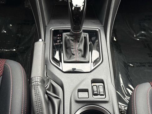 Used 2023 Subaru Crosstrek 2.0i Premium w/ Special Edition image 8