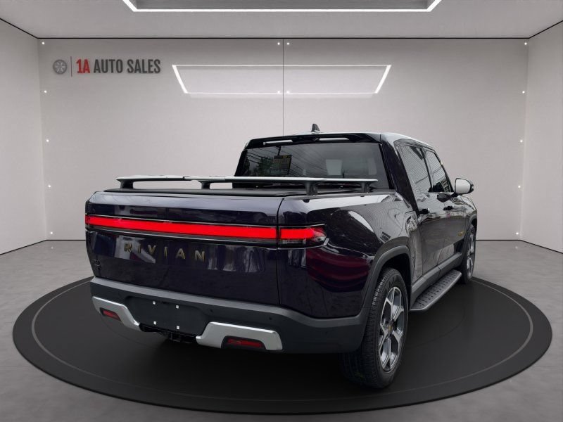 Used 2024 Rivian R1T Adventure Dual AWD/4WD image 5