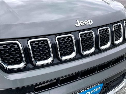 Used 2024 Jeep Compass Limited AWD/4WD image 28