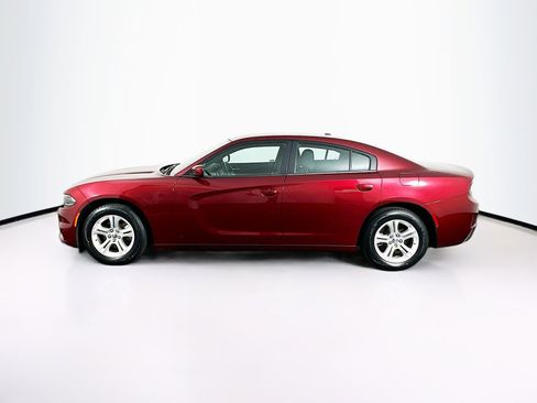Used 2022 Dodge Charger SXT image 4