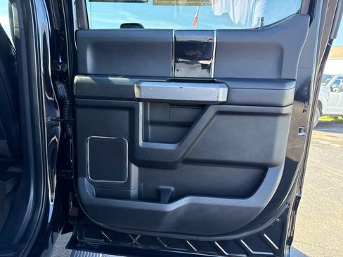 Used 2020 Ford F350 Platinum w/ FX4 Off-Road Package AWD/4WD image 37