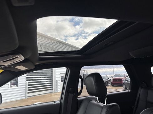 Used 2021 Dodge Durango GT image 5