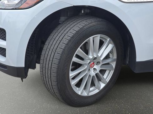 Used 2017 Jaguar F-PACE Prestige AWD/4WD image 37