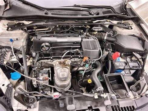 Used 2016 Honda Accord LX-S image 10