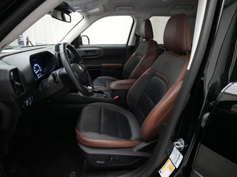 Used 2021 Ford Bronco Sport Outer Banks w/ Outer Banks Package (96D) image 8