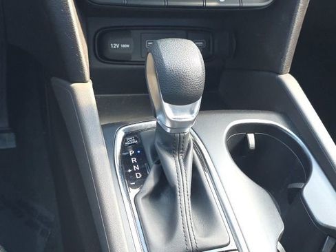 Used 2020 Hyundai Santa Fe SEL image 16