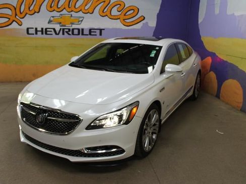 Used 2019 Buick LaCrosse Avenir w/ Driver Confidence Package II AWD/4WD image 8