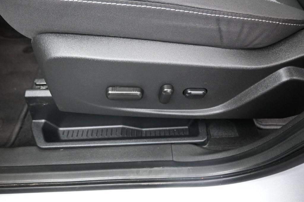 Used 2018 Ford Escape SE AWD/4WD image 22