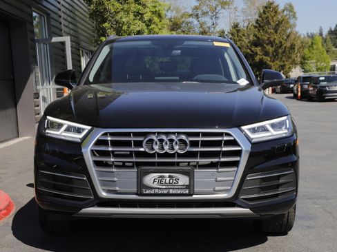 Used 2020 Audi Q5 2.0T Premium Plus w/ Premium Plus Package AWD/4WD image 6