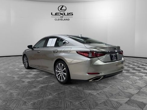 Used 2020 Lexus ES 350 w/ Premium Package image 5