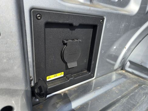 Used 2023 Ford F150 Lariat w/ FX4 Off-Road Package AWD/4WD image 20