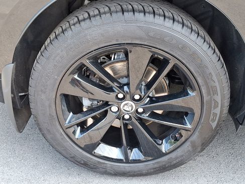 Used 2026 Jaguar F-PACE R-Dynamic S AWD/4WD image 17