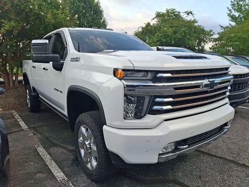 Used 2022 Chevrolet Silverado 3500 High Country w/ Z71 Off-Road Package AWD/4WD image 3