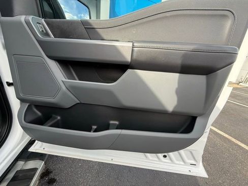 Used 2025 Ford F150 XLT w/ Equipment Group 301A Standard image 19