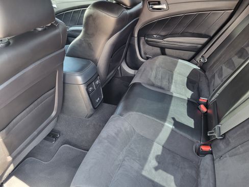 Used 2023 Dodge Charger R/T w/ Plus Group RWD image 28