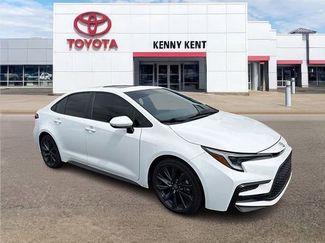 Used 2024 Toyota Corolla SE w/ SE Premium Package FWD video 1