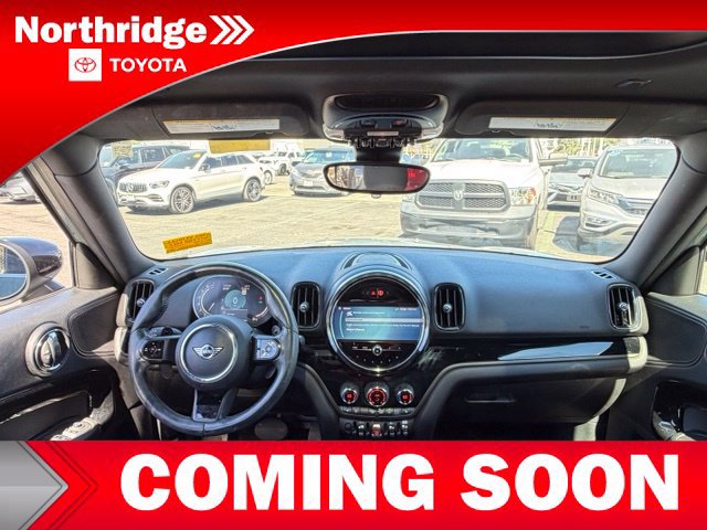 Used 2022 MINI Cooper Countryman S w/ Premium Package FWD image 8