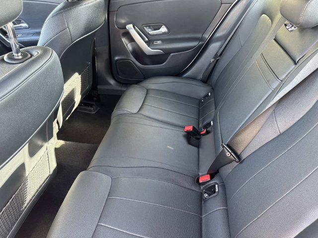 Used 2025 Mercedes-Benz CLA 250 4MATIC image 25