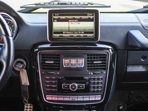 Used 2016 Mercedes-Benz G 63 AMG 4MATIC image 17