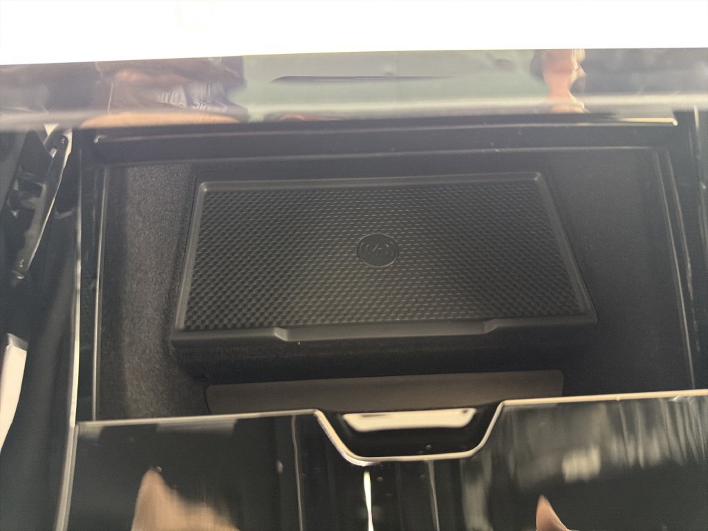New 2027 Land Rover Range Rover Sport SE AWD/4WD image 18