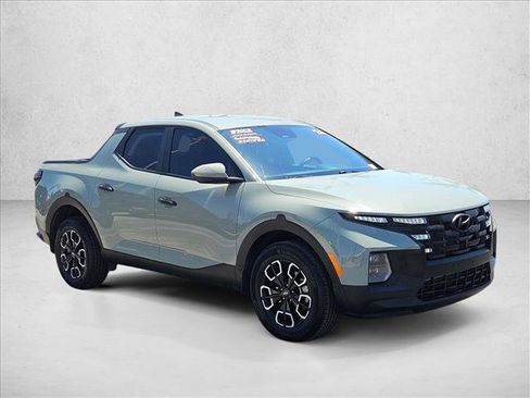 Used 2024 Hyundai Santa Cruz SEL AWD/4WD image 3