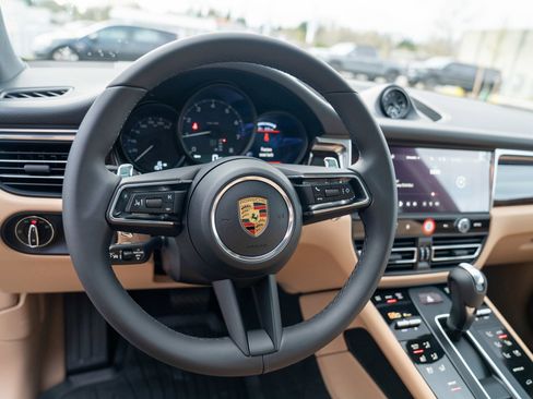 New 2026 Porsche Macan AWD/4WD image 14