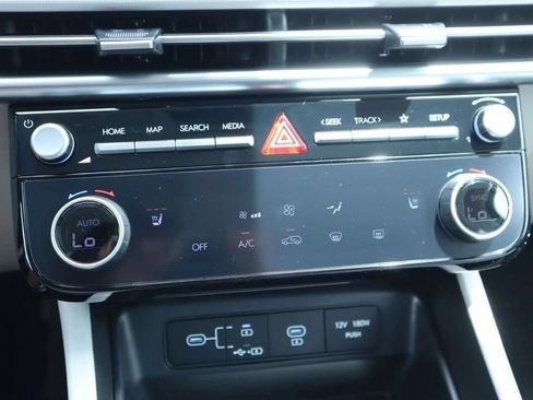 Certified 2025 Hyundai Tucson SEL FWD image 12