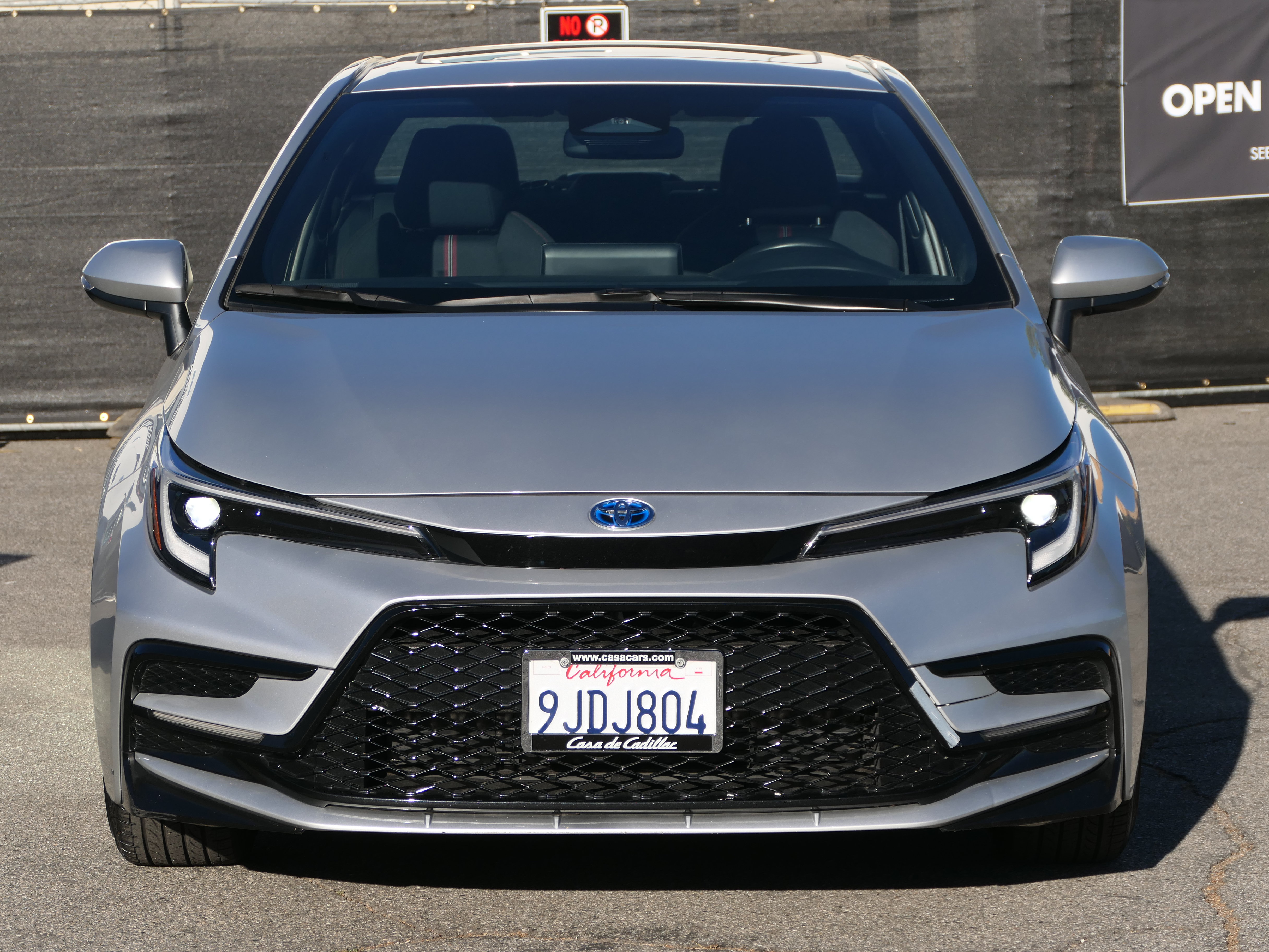 Used 2024 Toyota Corolla SE w/ SE Package FWD image 7