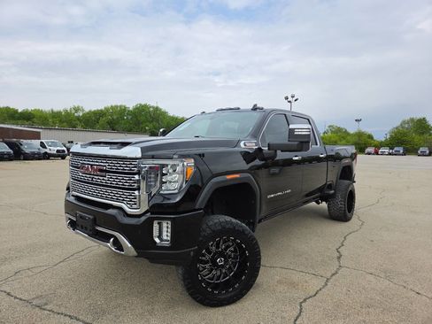 Used 2020 GMC Sierra 2500 Denali w/ Denali Ultimate Package AWD/4WD image 1