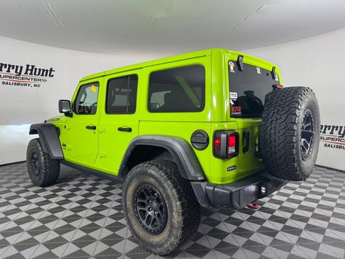 Used 2021 Jeep Wrangler Unlimited Rubicon w/ Xtreme Recon 35" Tire Package AWD/4WD image 9