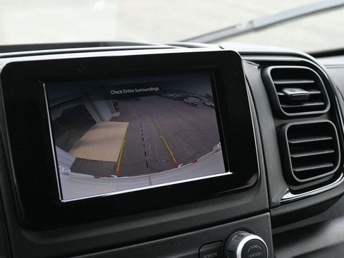 New 2025 RAM ProMaster 2500 w/ Crew Van Package image 25