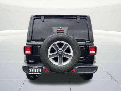 Used 2023 Jeep Wrangler Sahara image 22