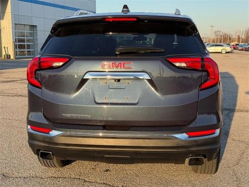 Used 2019 GMC Terrain SLT image 4