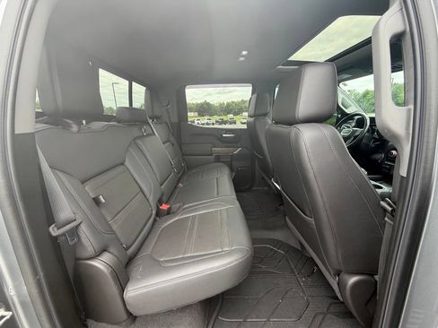 Used 2021 GMC Sierra 1500 Denali w/ Denali Carbonpro Edition AWD/4WD image 12