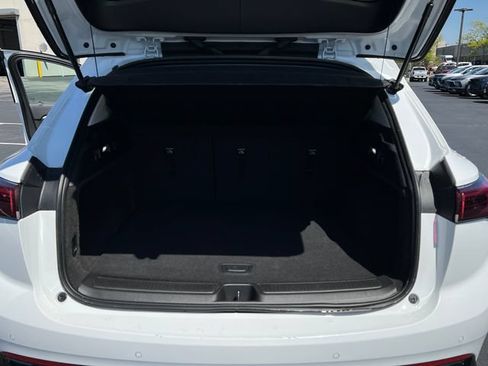 Certified 2025 Buick Envision Sport Touring AWD/4WD image 25