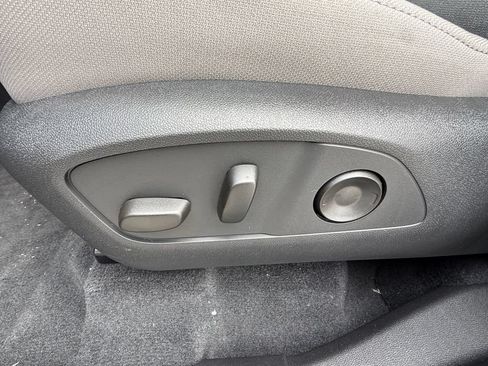 New 2026 GMC Acadia Elevation FWD image 29