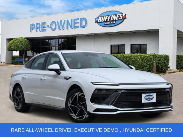 Certified 2026 Hyundai Sonata SEL AWD/4WD image 1
