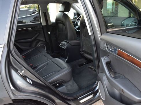 Used 2017 Audi Q5 2.0T Premium Plus w/ Technology Package image 25